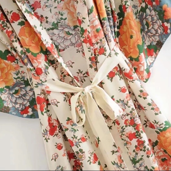Garden Party Floral Kimono Duster Maxi Robe - Picture 5 of 6
